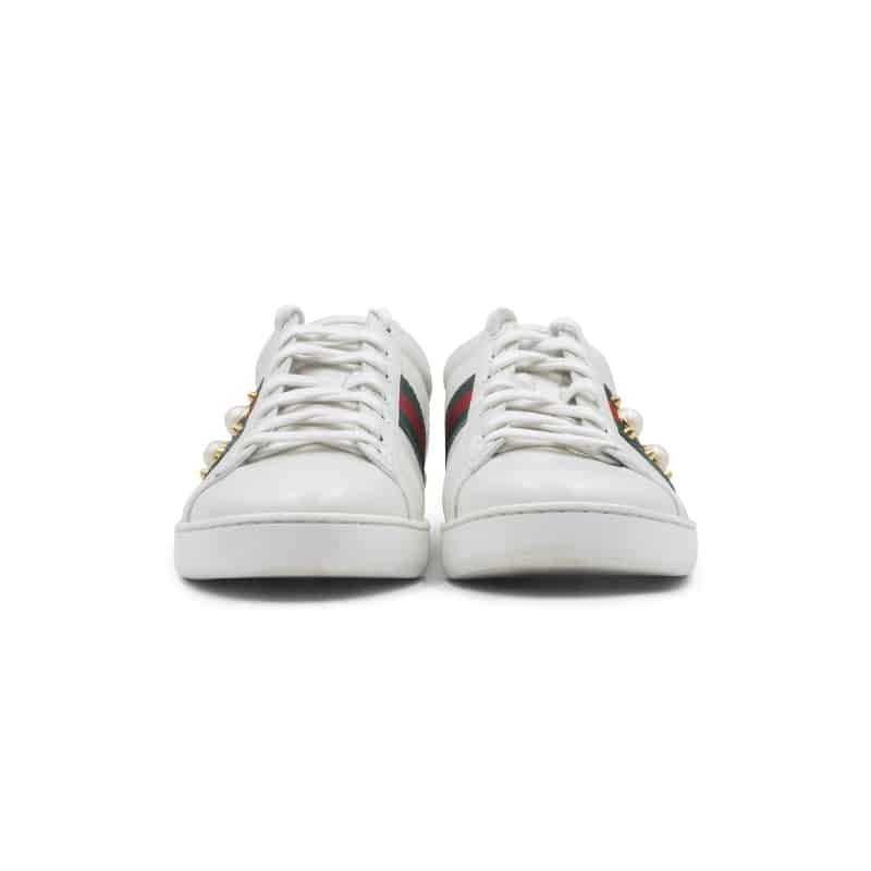 Gucci White Leather Ace Faux Pearl Embellished Studded Low Top Sneakers - Image 4