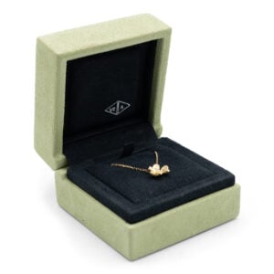 Alternative view of Van Cleef & Arpels 18kt Yellow Gold Frivole Pendant Mini Model