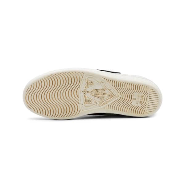 Gucci White Leather GG Apple Applique Ace Sneakers - Image 6