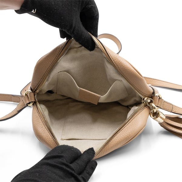 Gucci Beige Leather Camelia Soho Disco Crossbody Bag - Image 6
